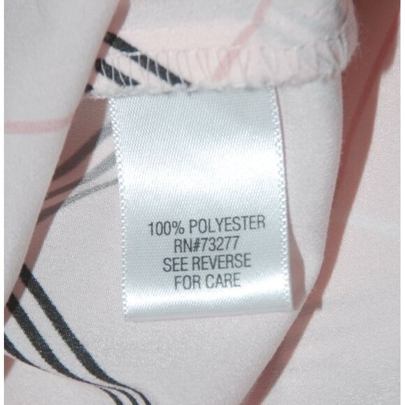 Croft & Barrow Women's Pink Blouse Size 1X Keyhole Ruffled Neckline 3/4 Sleeve - Picture 9 of 10